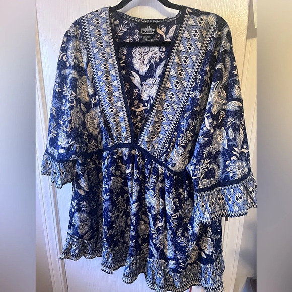 Angie Tops - Angie Womens 1x blouse flowy flare sleeve boho mixed print deep v neck blue